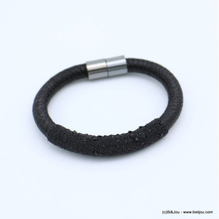 bracelet aimanté cordon épais fil métallisé tube strass 0218550