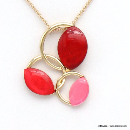 collier perles forme amande résine colorée anneaux métal entrelacés 0119516 rose