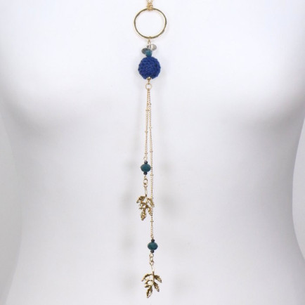 sautoir double-niveaux pendentif bille crochet feuille anneau pièce métal cristal 0119504 bleu foncé